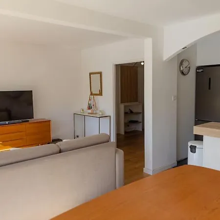 T2 Avec Terrasse. Piscine/parking דירה *